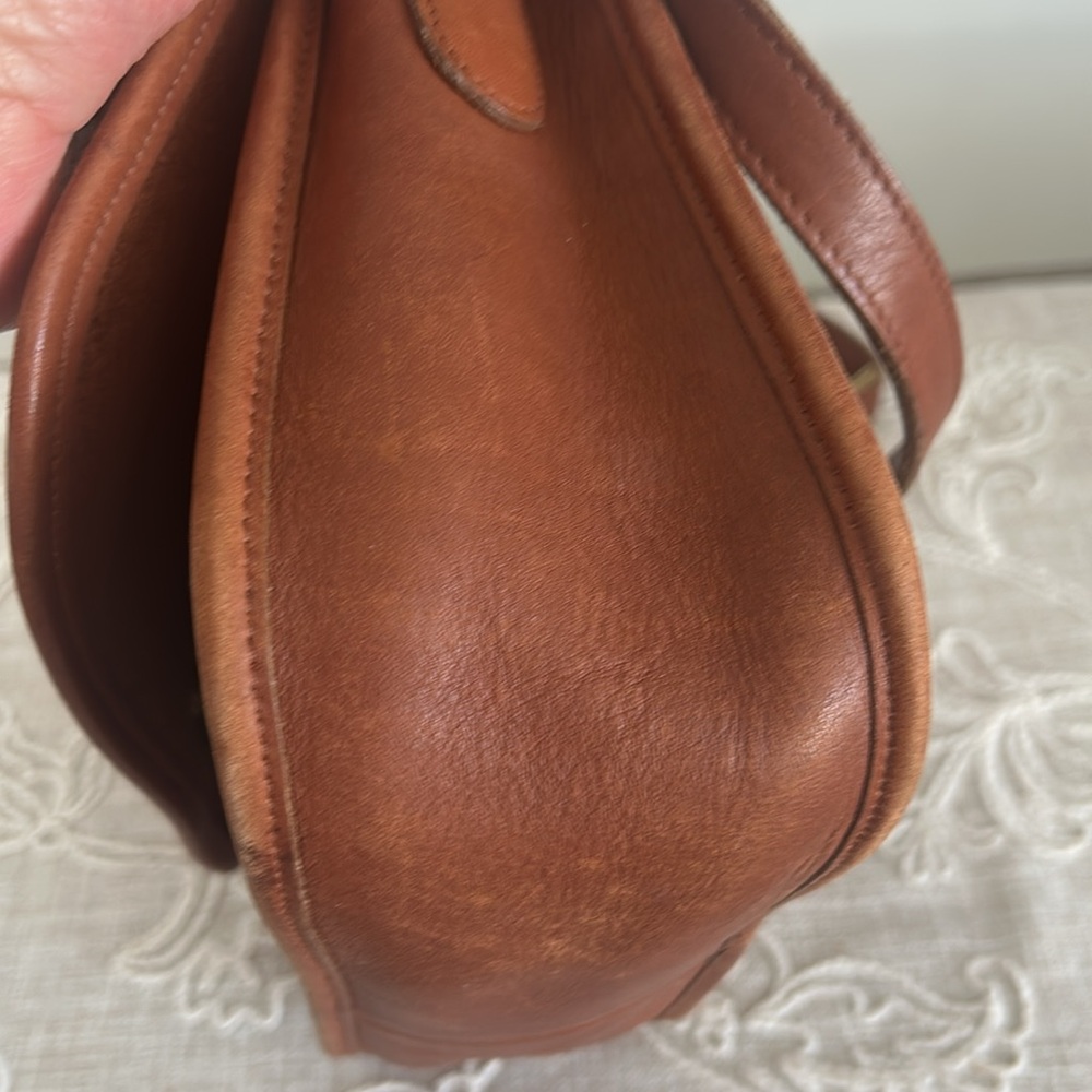 Coach Authentic Vintage British Tan Soft Leather #9790 Crossbody Bag - Picture 7 of 16